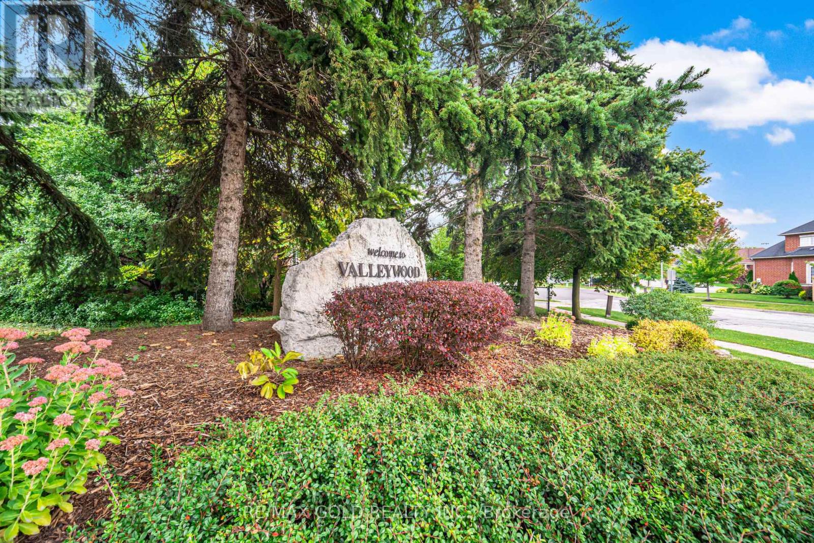 26 Flemington Drive, Caledon, Ontario  L7C 1B5 - Photo 47 - W12427476