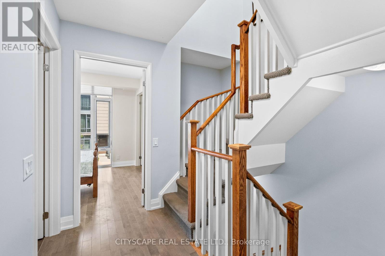 50 - 23 Valhalla Inn Road, Toronto, Ontario  M9B 1S9 - Photo 22 - W12427494
