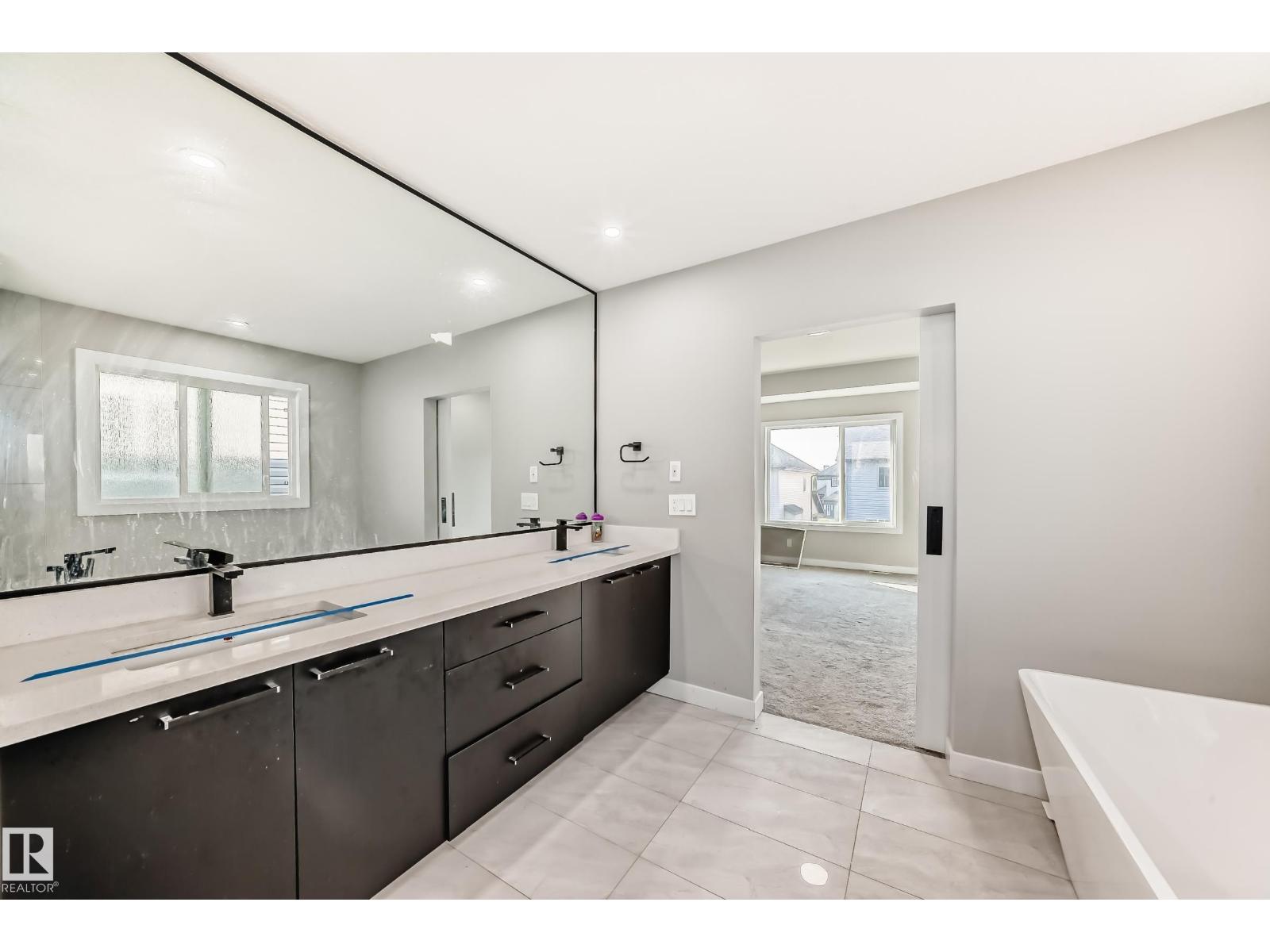 6819 171 Av Nw, Edmonton, Alberta  T5Z 0W2 - Photo 32 - E4459535