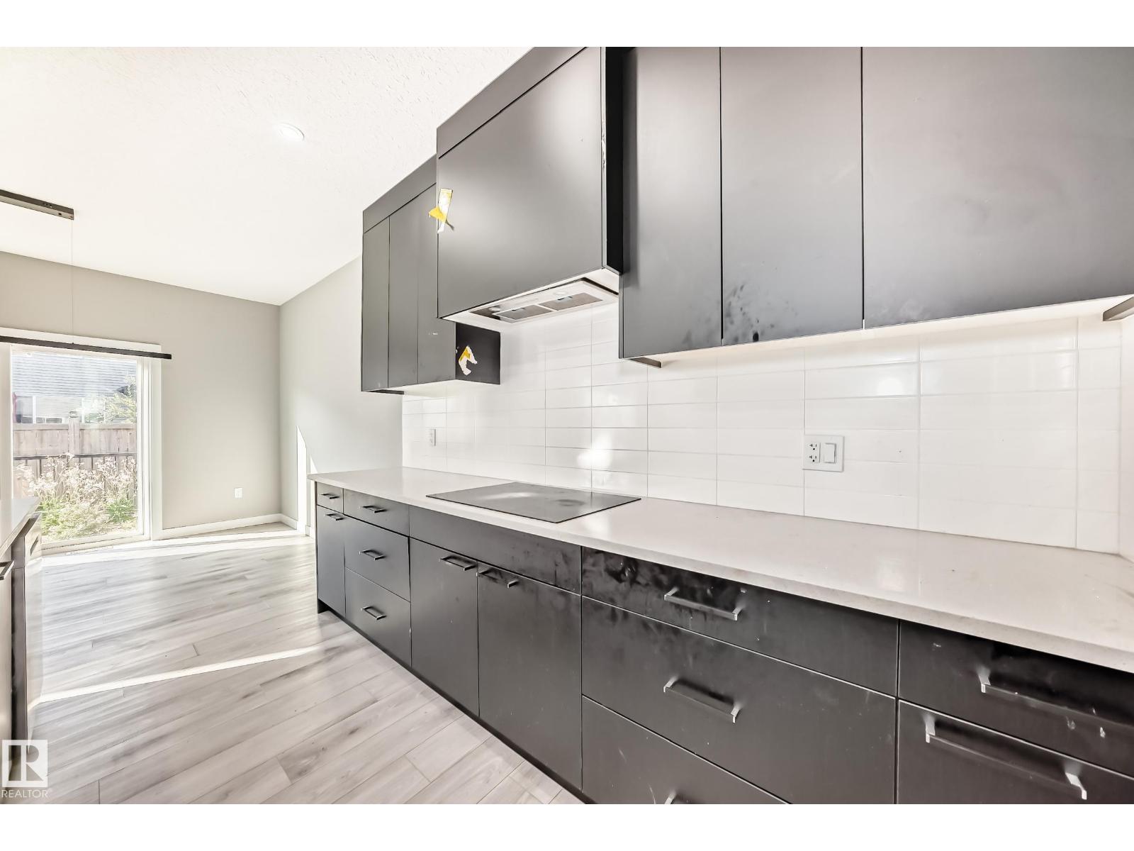 6819 171 Av Nw, Edmonton, Alberta  T5Z 0W2 - Photo 6 - E4459535