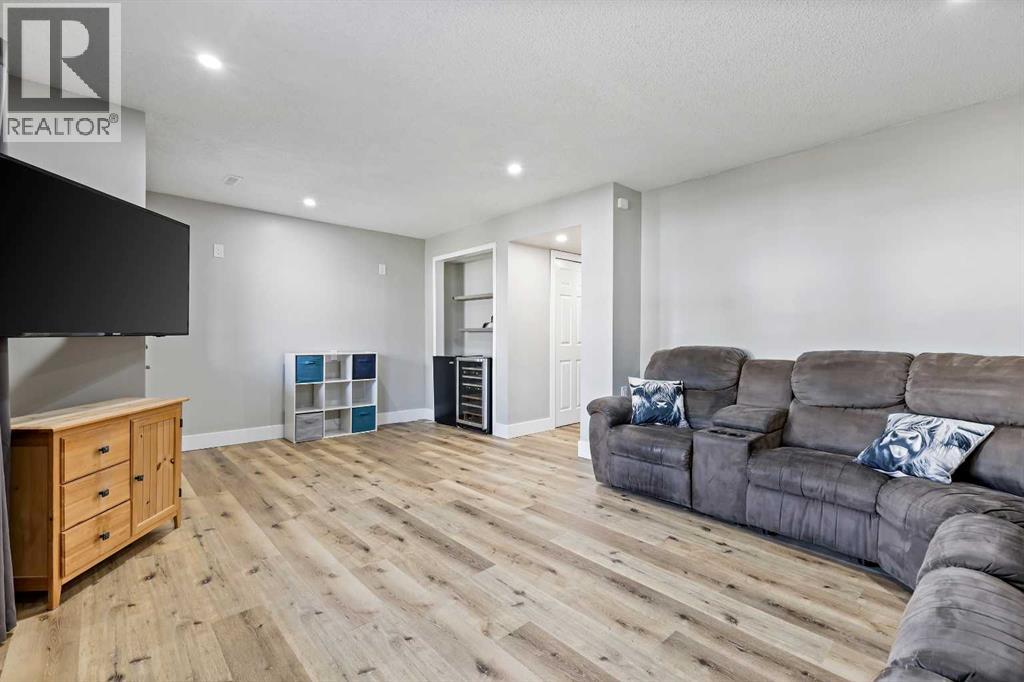 194 Canals Close Sw, Airdrie, Alberta  T4B 0S5 - Photo 41 - A2259378
