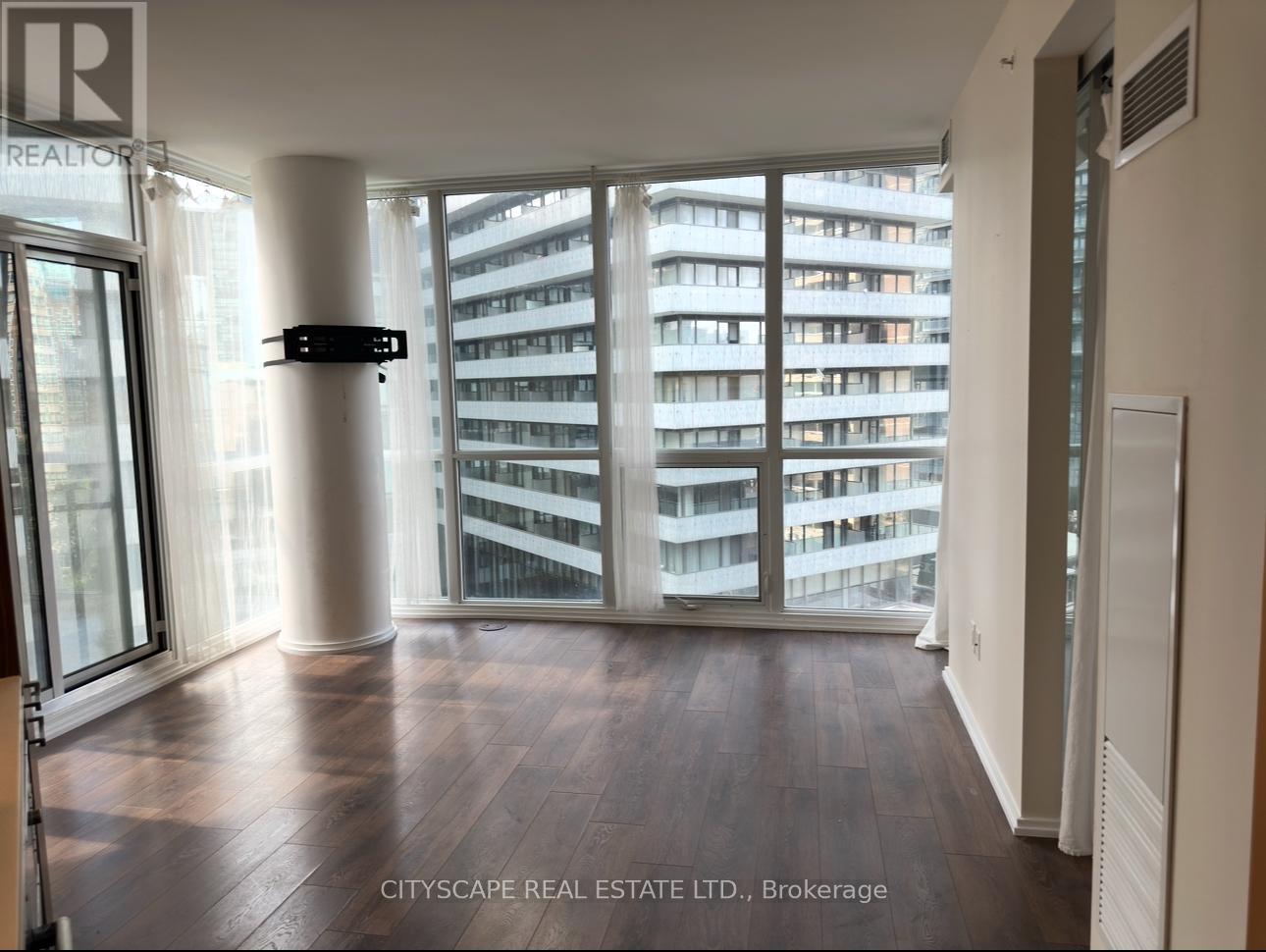 909 - 45 Charles Street E, Toronto, Ontario  M4Y 0B4 - Photo 19 - C12427507