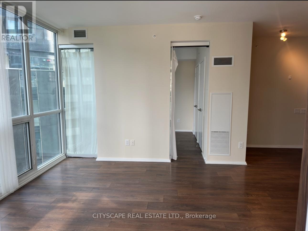 909 - 45 Charles Street E, Toronto, Ontario  M4Y 0B4 - Photo 21 - C12427507