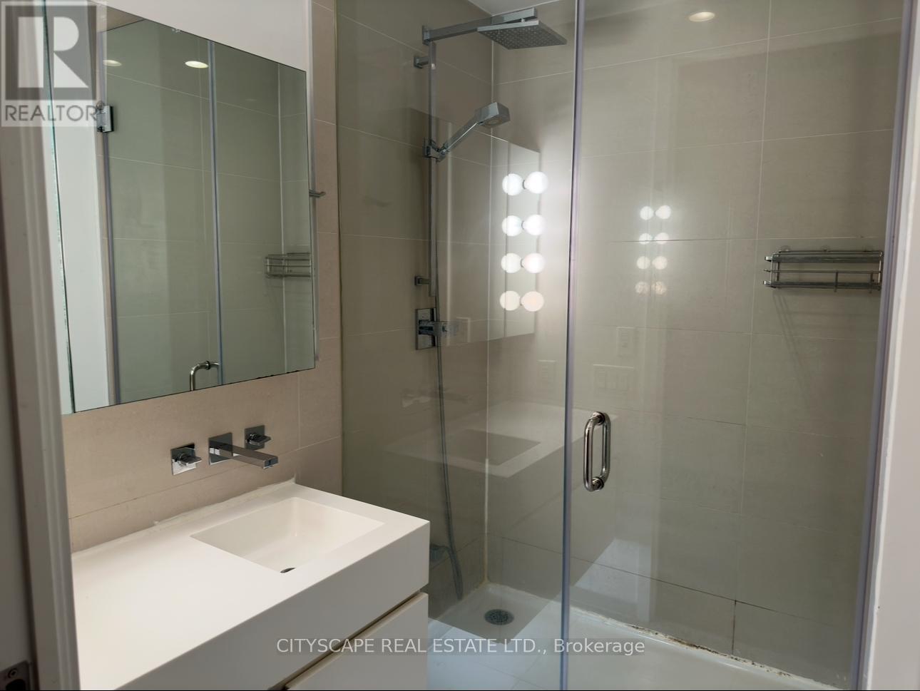 909 - 45 Charles Street E, Toronto, Ontario  M4Y 0B4 - Photo 5 - C12427507