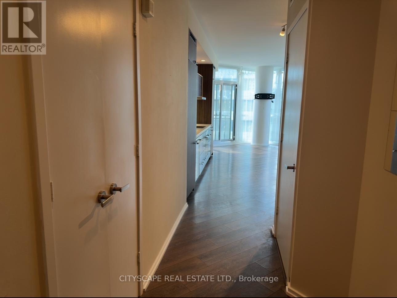 909 - 45 Charles Street E, Toronto, Ontario  M4Y 0B4 - Photo 8 - C12427507