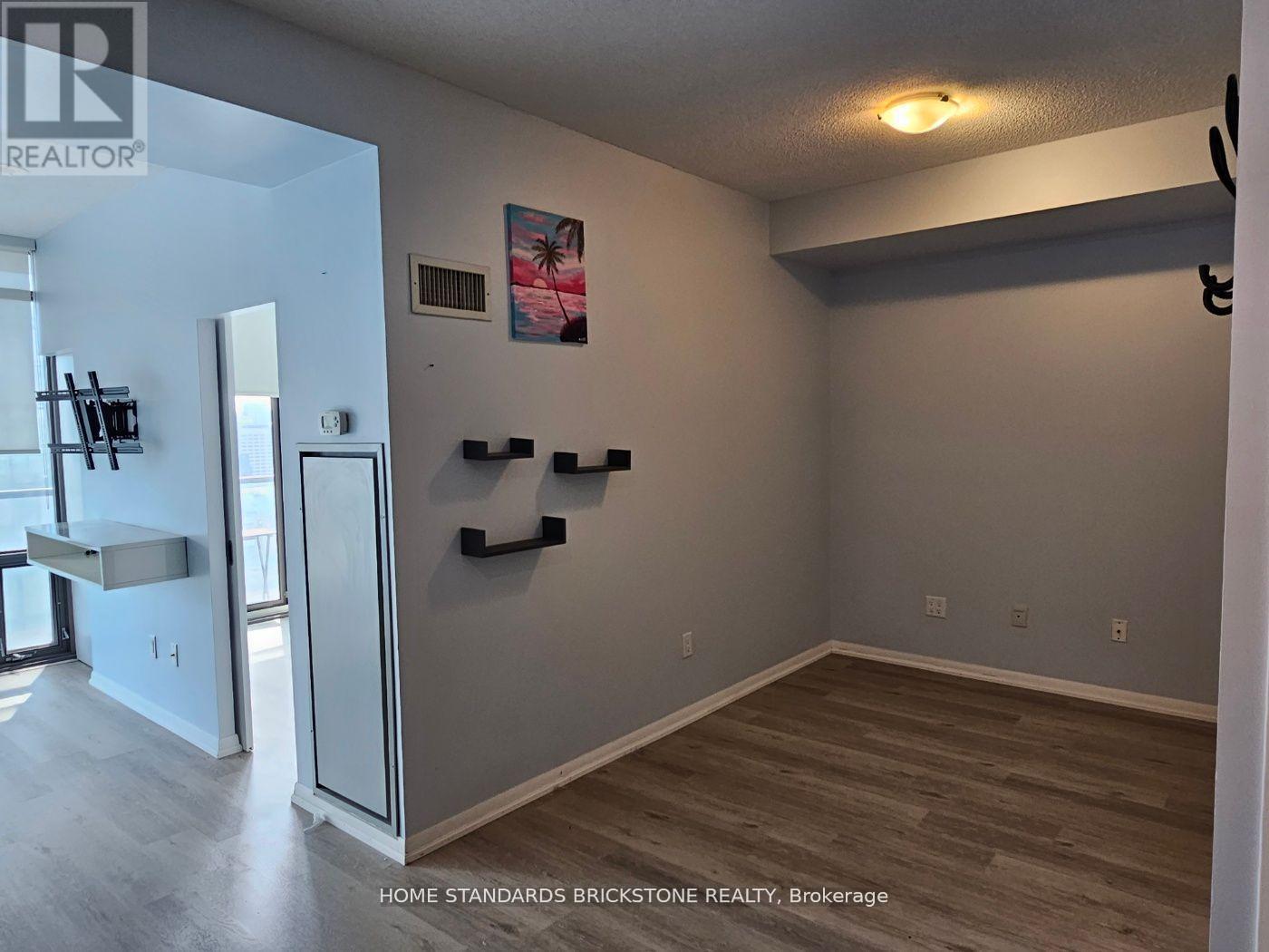 2510 - 37 Grosvenor Street, Toronto, Ontario  M4Y 3G5 - Photo 6 - C12427559
