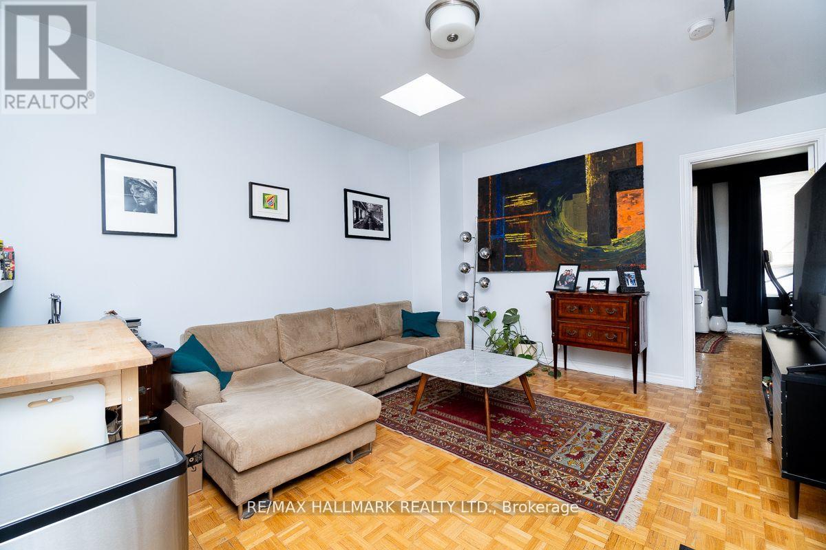 1 - 804 Queen Street E, Toronto, Ontario  M4M 1H7 - Photo 1 - E12427536