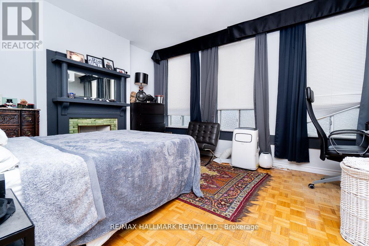 1 - 804 Queen Street E, Toronto, Ontario  M4M 1H7 - Photo 8 - E12427536