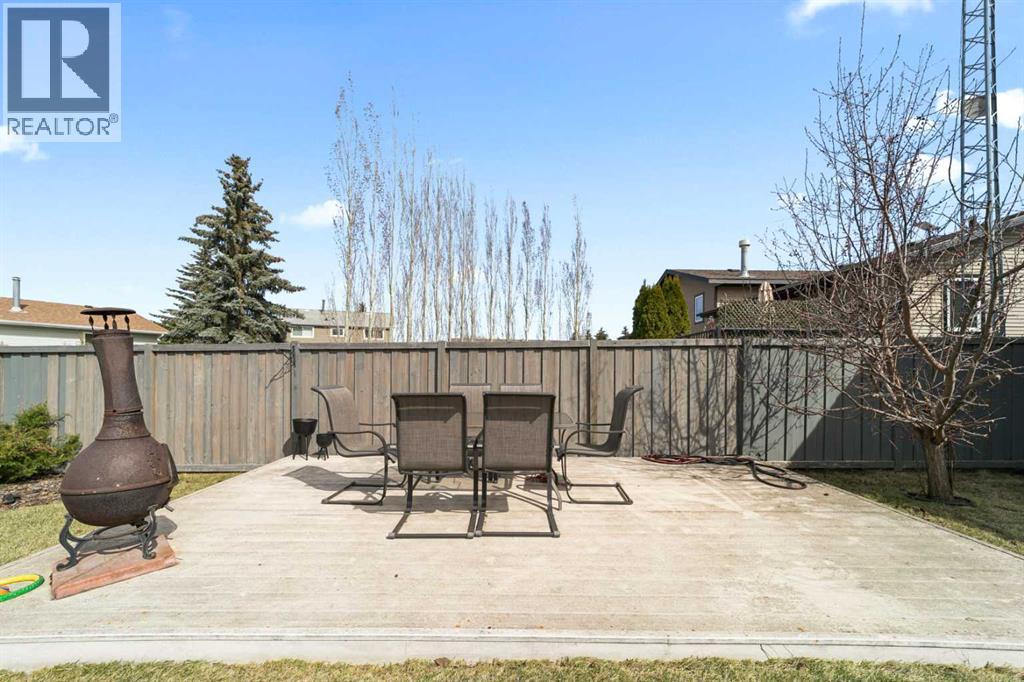 4 Meadowlark Drive, Sedgewick, Alberta  T0B 4C0 - Photo 44 - A2215396