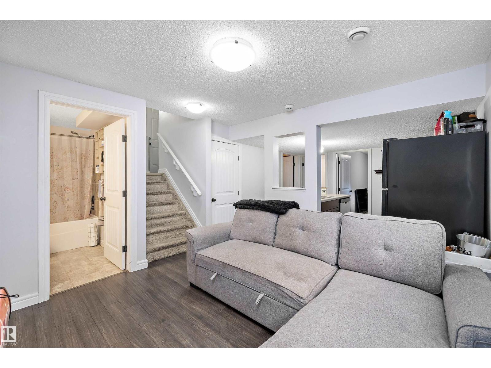 1104 161 St Sw, Edmonton, Alberta  T6W 2H6 - Photo 44 - E4459536