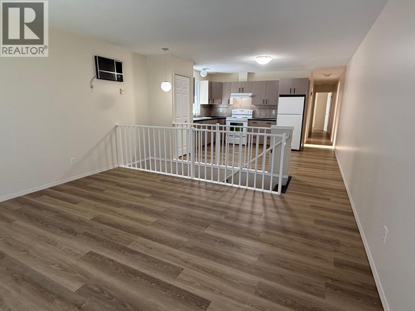 187 Brunswick Street, Penticton, British Columbia  V2A 5P6 - Photo 4 - 10363893