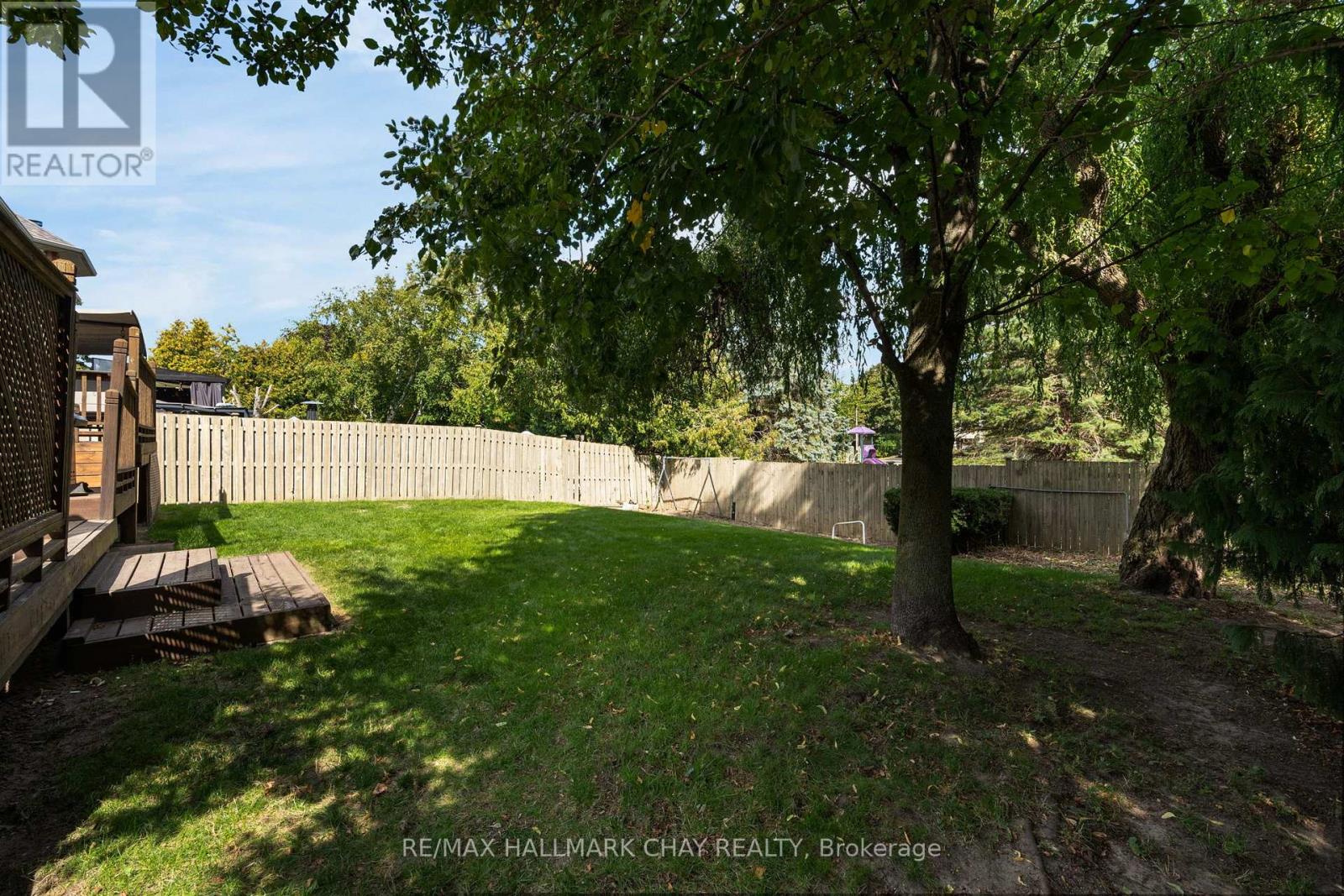 82 Bishop Drive, Barrie, Ontario  L4N 7P4 - Photo 29 - S12421251