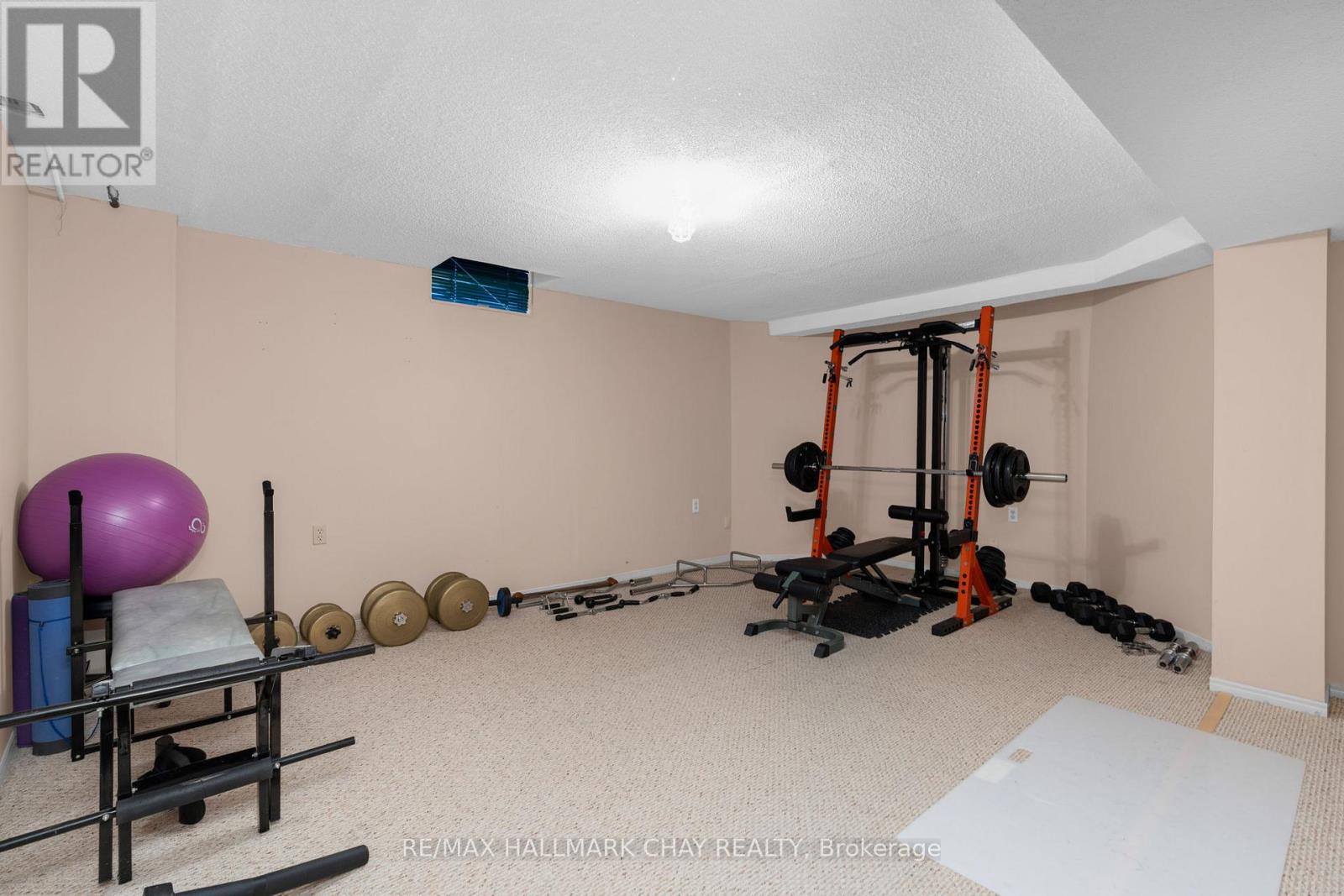 82 Bishop Drive, Barrie, Ontario  L4N 7P4 - Photo 26 - S12421251