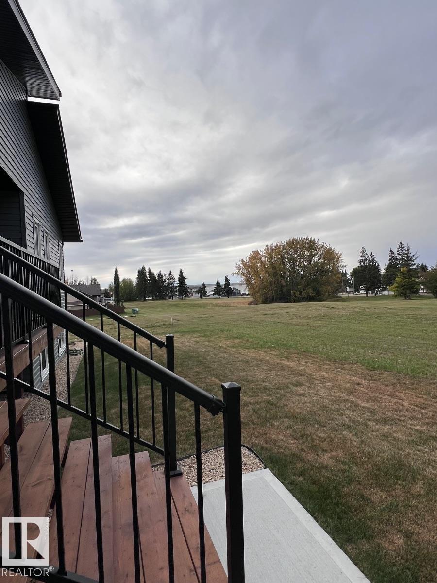 102 1 St, Rural Lac Ste. Anne County, Alberta  T0E 1A0 - Photo 6 - E4459540