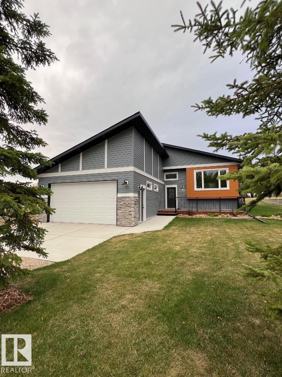 102 1 St, Rural Lac Ste. Anne County, Alberta  T0E 1A0 - Photo 4 - E4459540