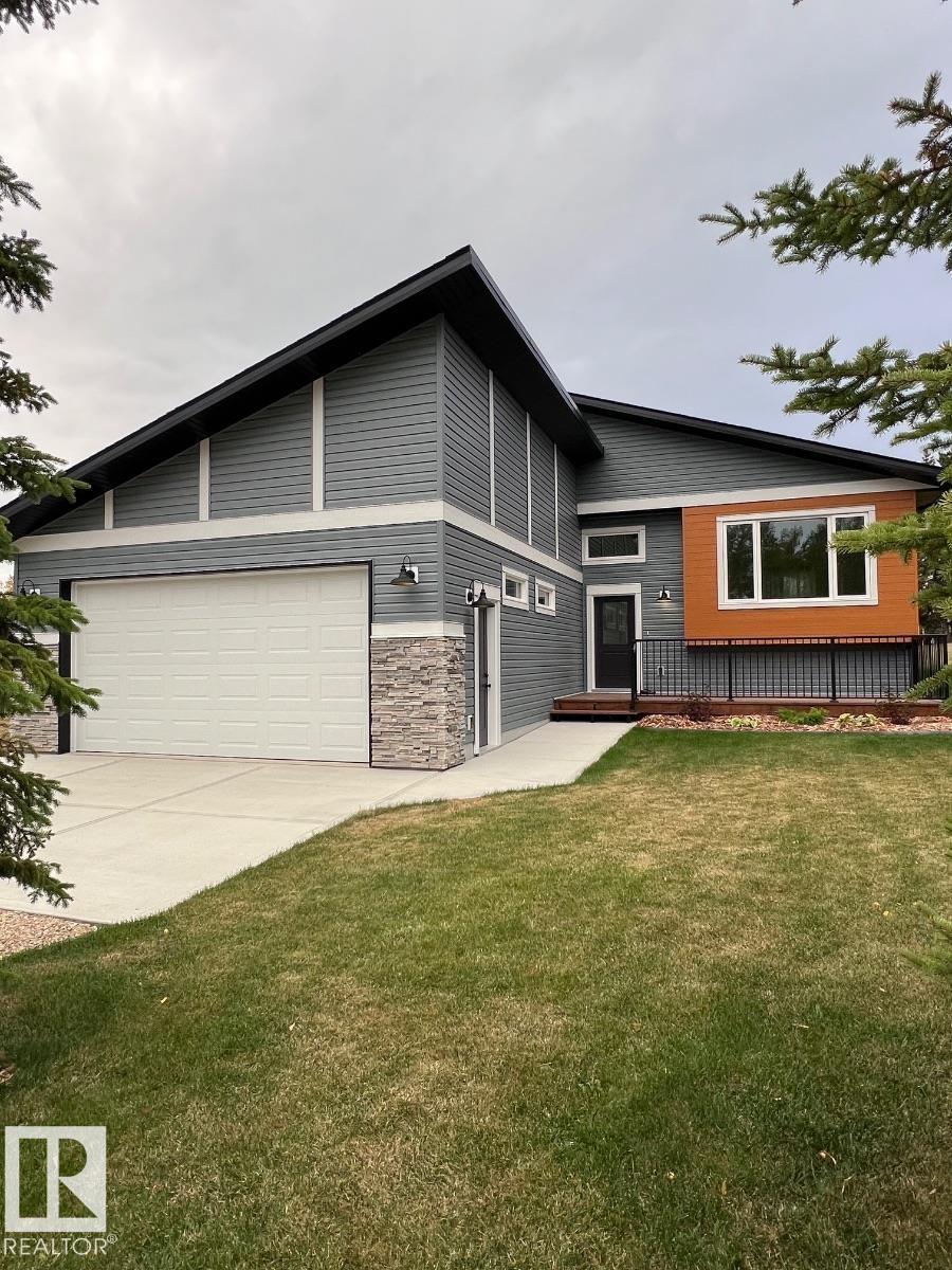 102 1 St, Rural Lac Ste. Anne County, Alberta  T0E 1A0 - Photo 1 - E4459540