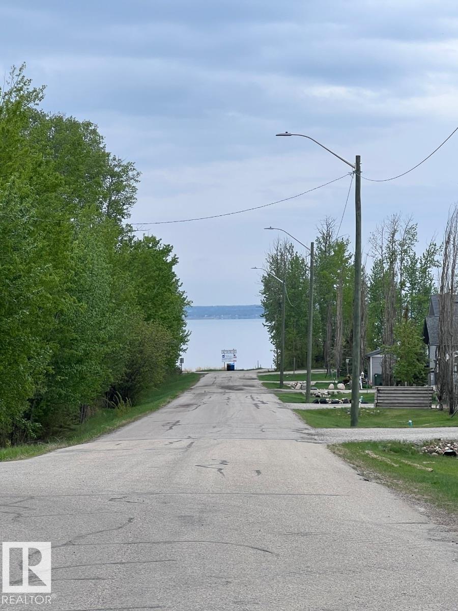 102 1 St, Rural Lac Ste. Anne County, Alberta  T0E 1A0 - Photo 42 - E4459540