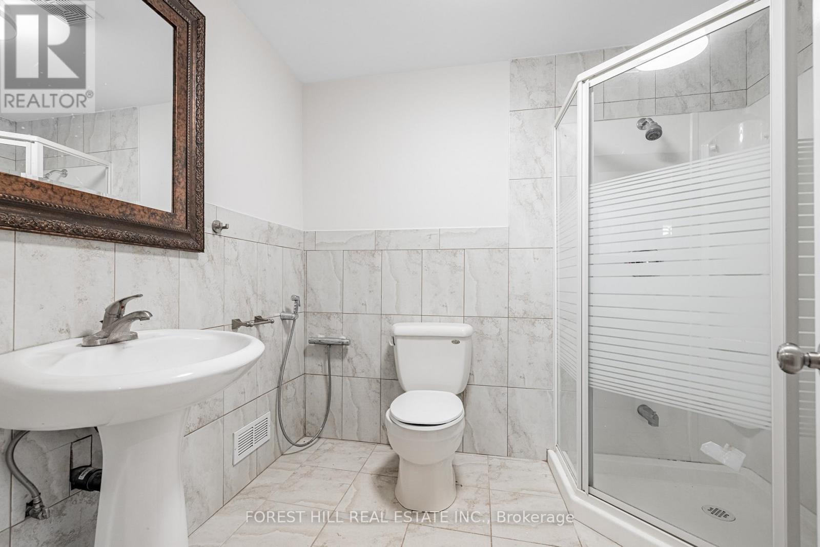 36 Zoran Lane, Vaughan, Ontario  L6A 4G1 - Photo 24 - N12427512