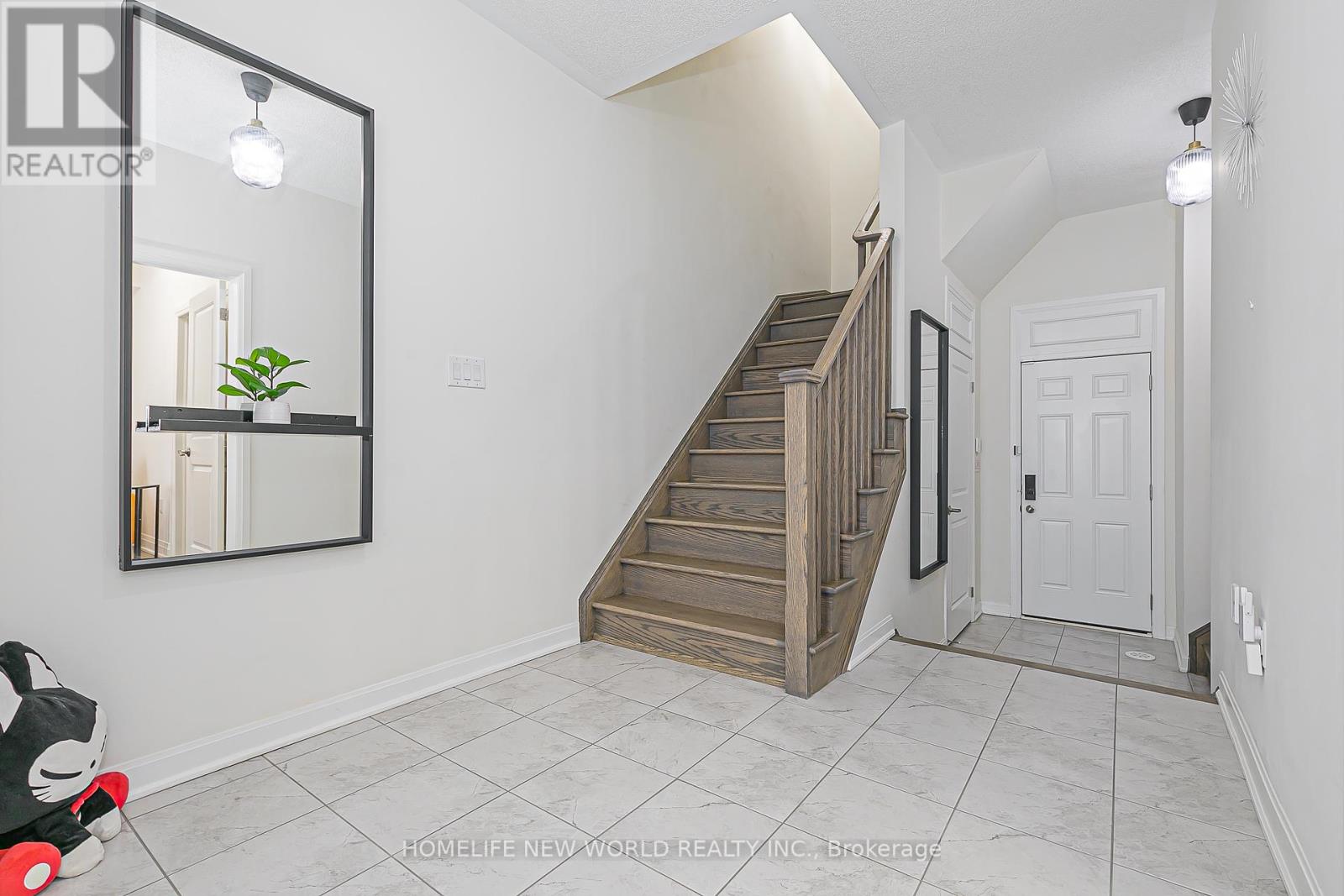 85 Casely Avenue, Richmond Hill, Ontario  L4S 0K7 - Photo 7 - N12427542