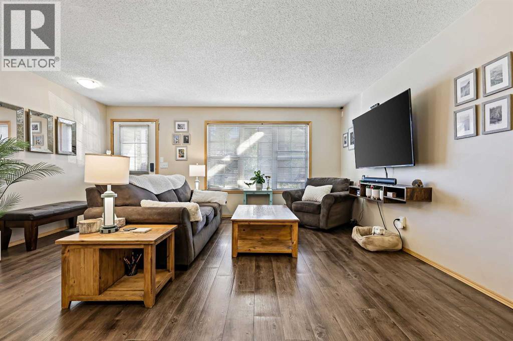 104, 15 Everridge Square Sw, Calgary, Alberta  T2Y 5J5 - Photo 5 - A2258443