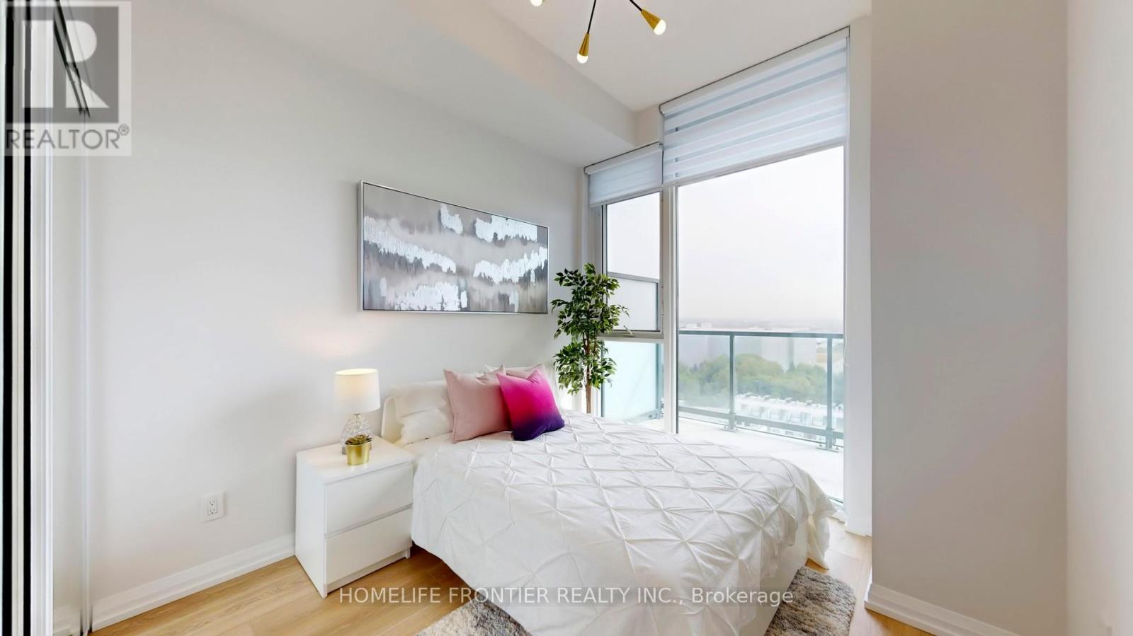 1001 - 7895 Jane Street, Vaughan, Ontario  M3B 2M3 - Photo 8 - N12427549