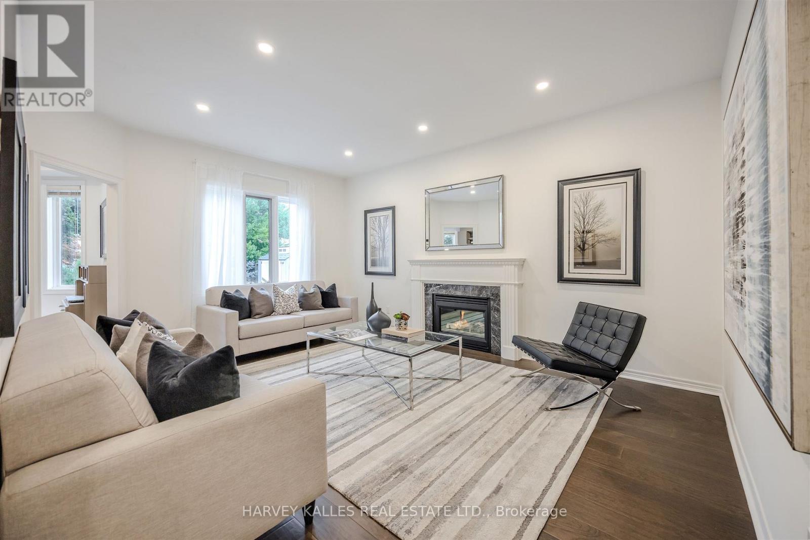 94 Sutcliffe Crescent, Markham, Ontario  L6C 1X3 - Photo 25 - N12427562