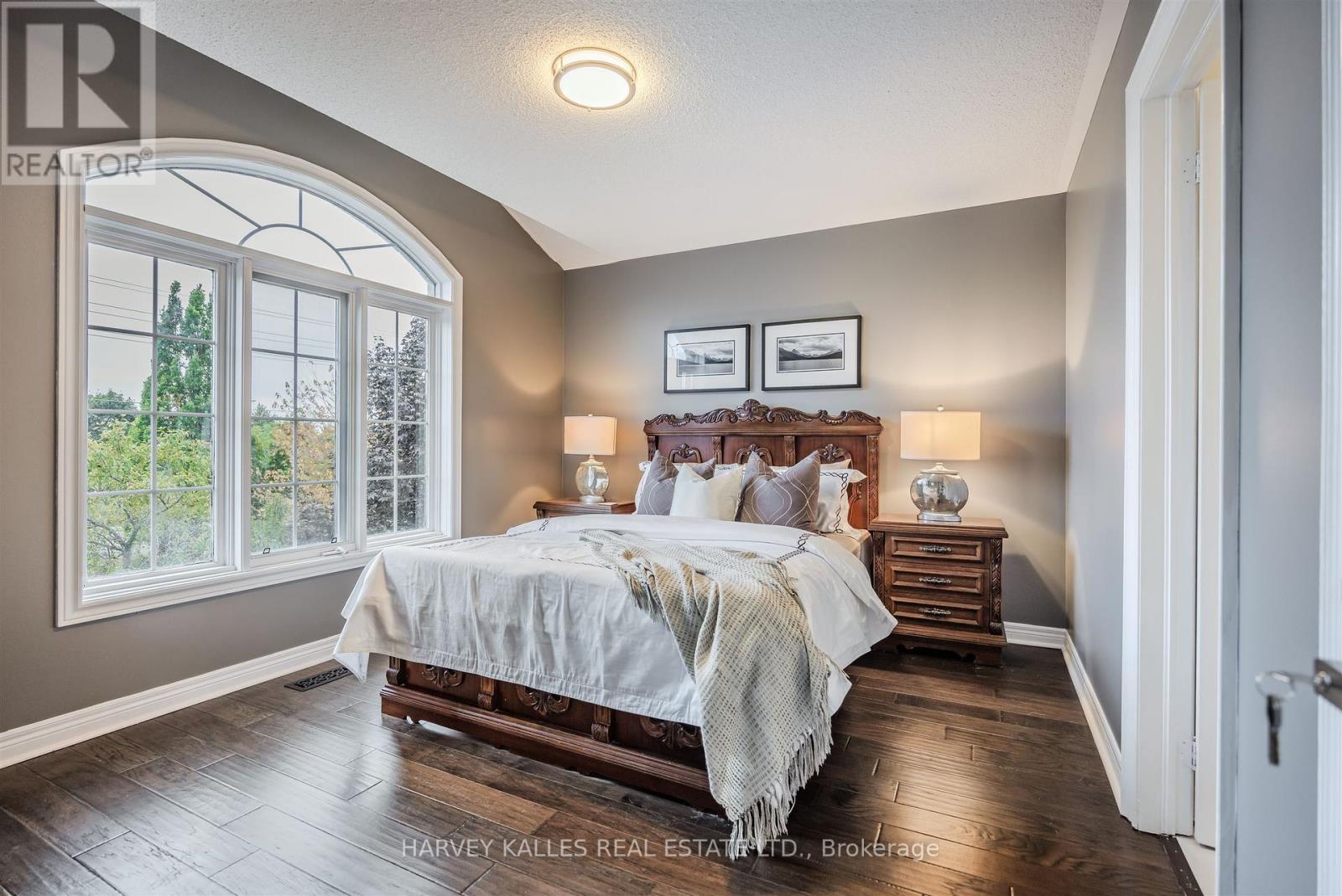 94 Sutcliffe Crescent, Markham, Ontario  L6C 1X3 - Photo 41 - N12427562