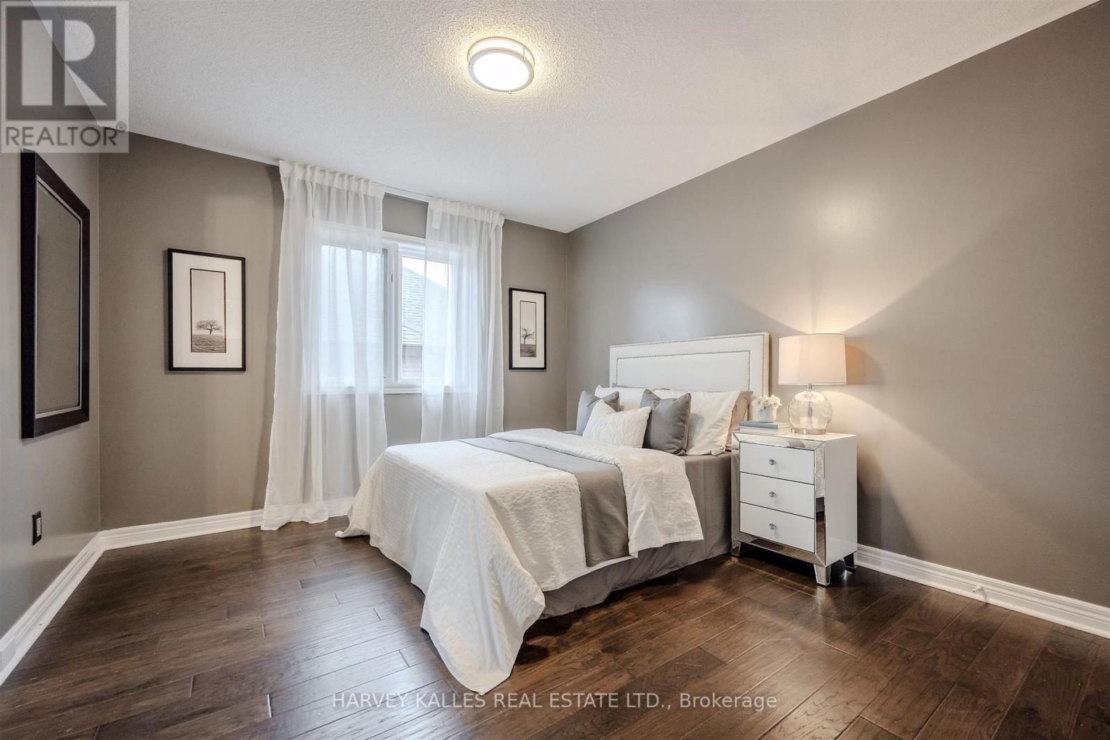 94 Sutcliffe Crescent, Markham, Ontario  L6C 1X3 - Photo 43 - N12427562