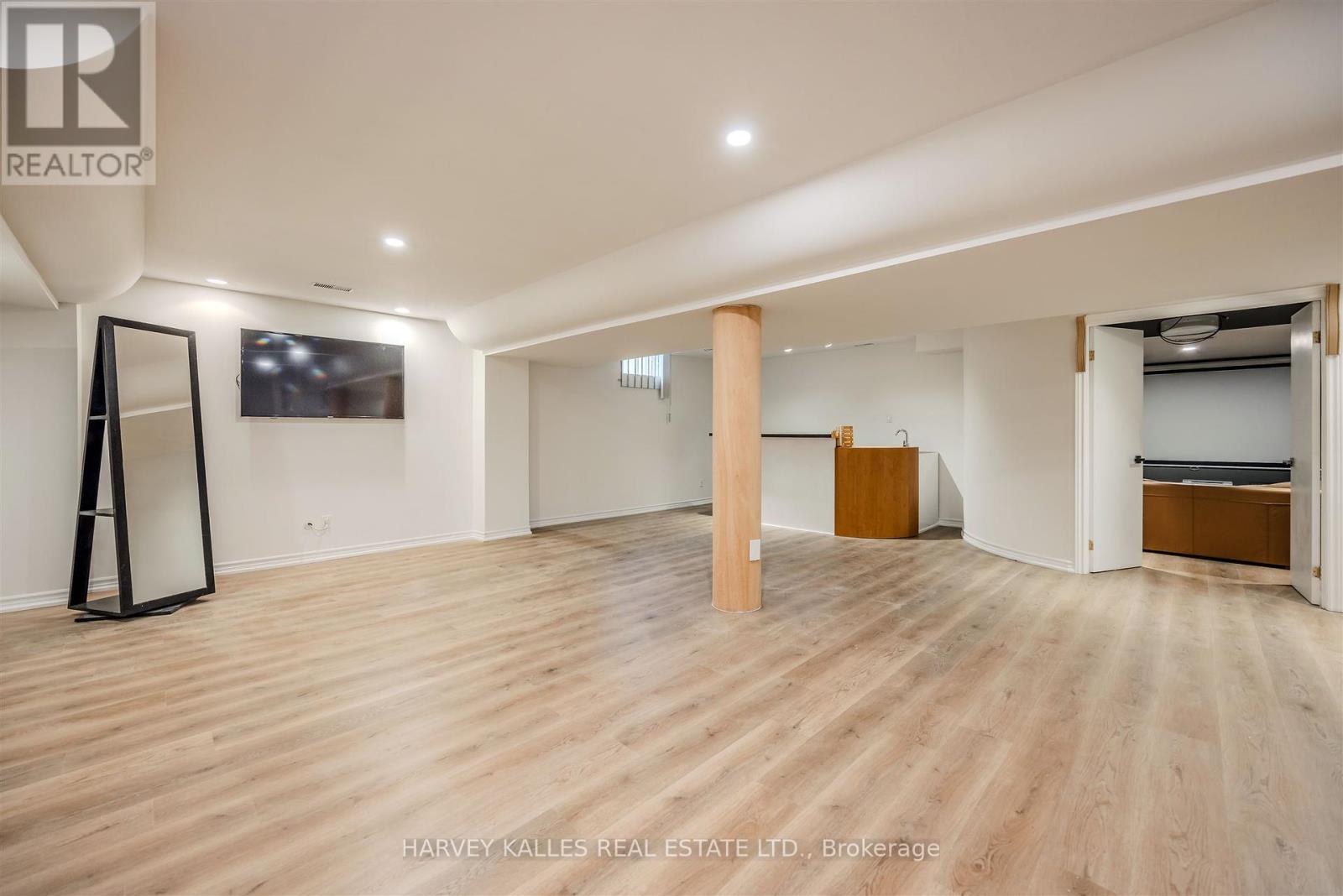 94 Sutcliffe Crescent, Markham, Ontario  L6C 1X3 - Photo 45 - N12427562
