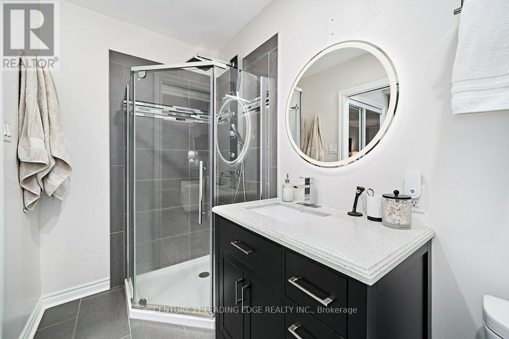 25 Eileen Drive, Barrie, Ontario  L4N 4M5 - Photo 27 - S12427504