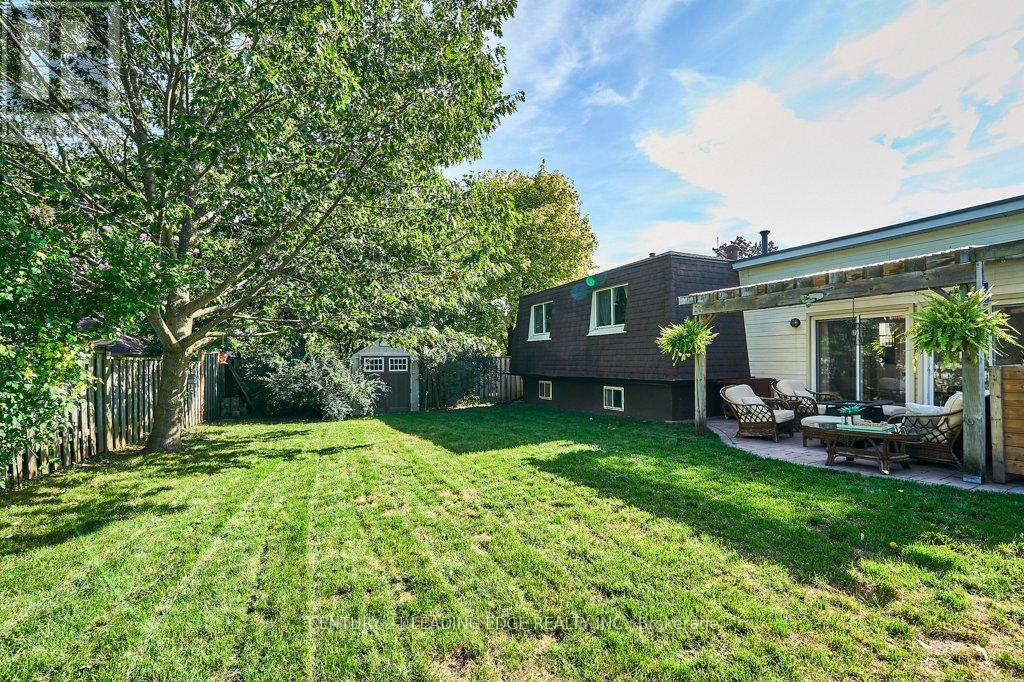 25 Eileen Drive, Barrie, Ontario  L4N 4M5 - Photo 43 - S12427504