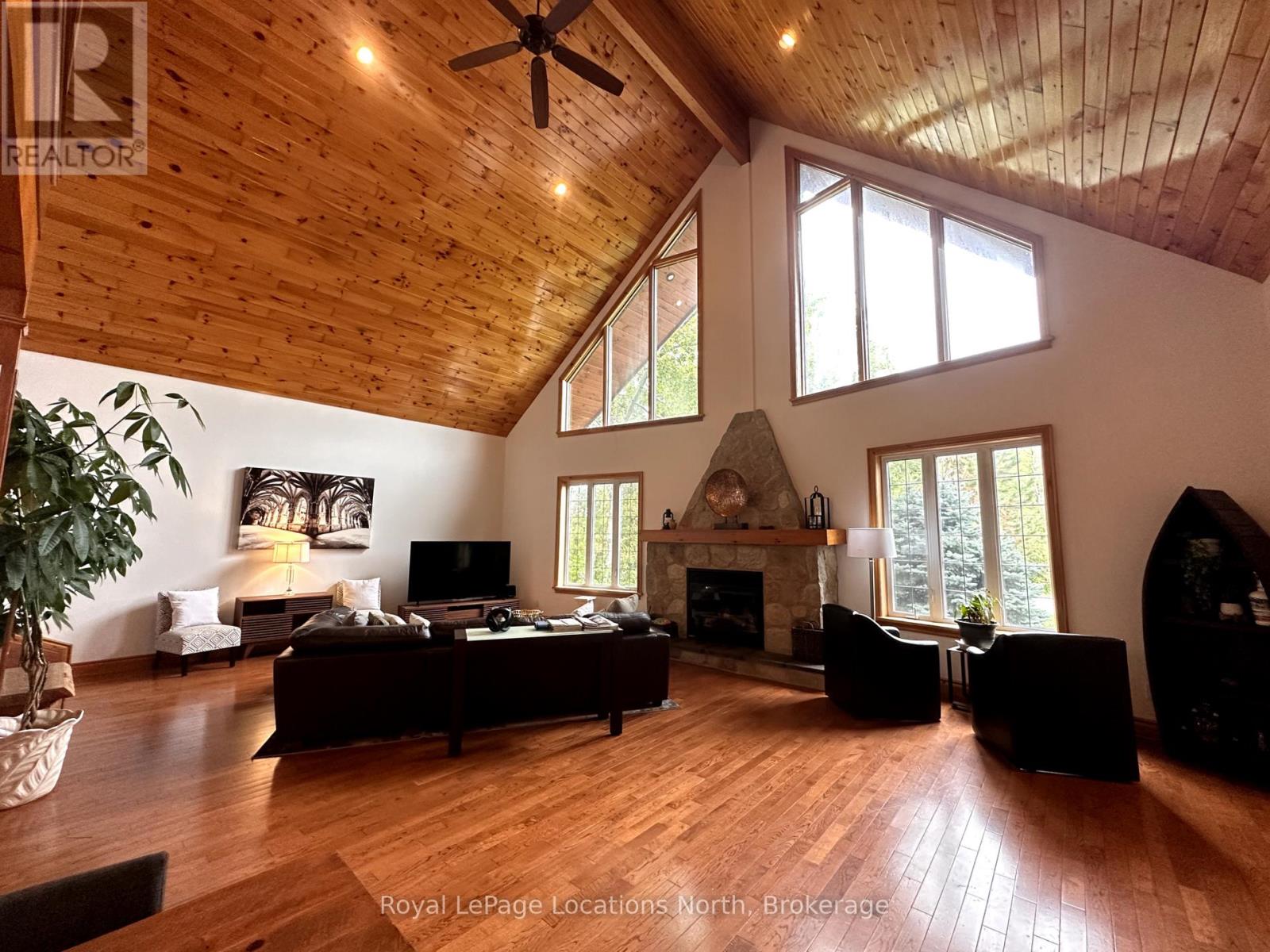 53 Broadview Street, Collingwood, Ontario  L9Y 3Z1 - Photo 7 - S12427570