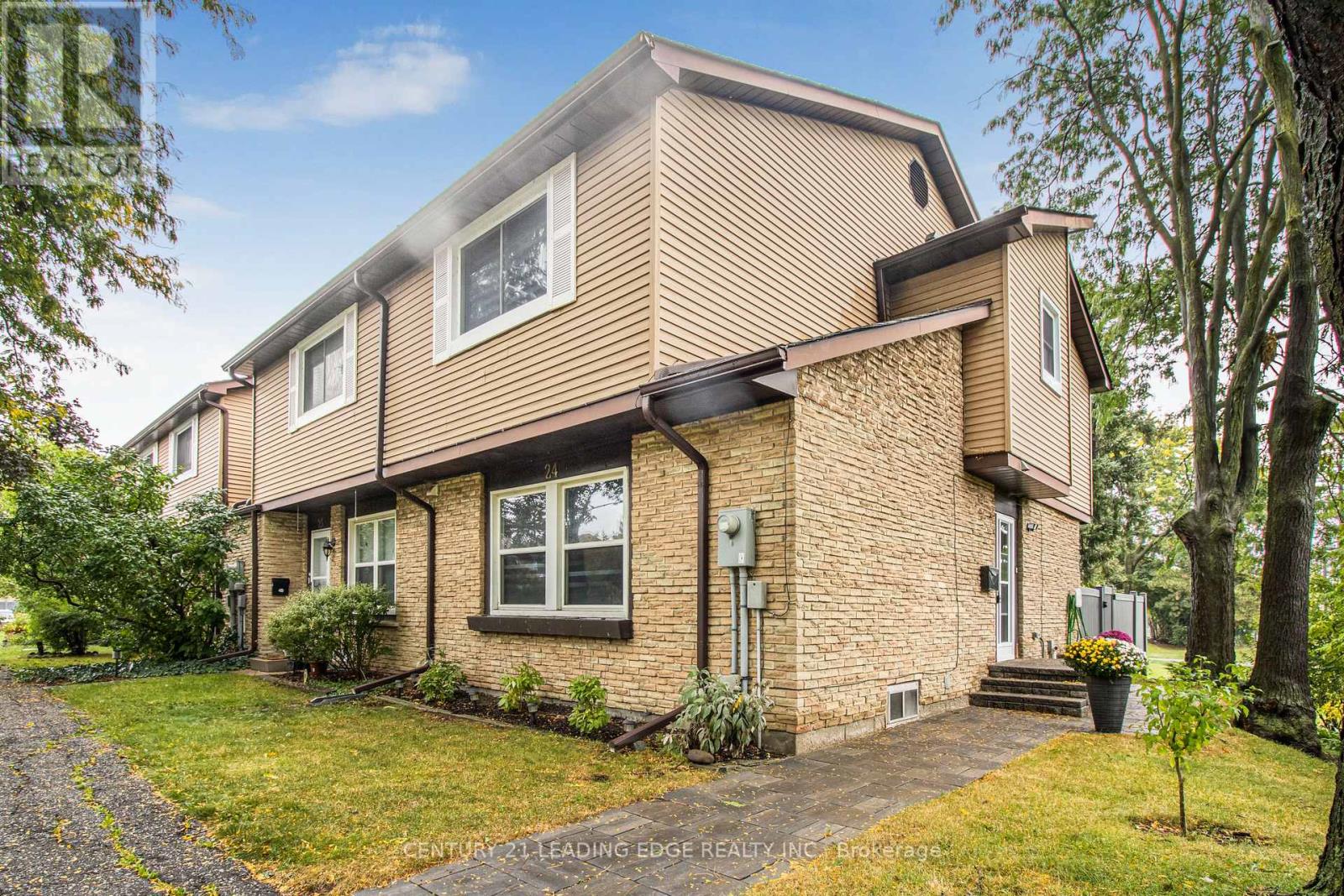 24 - 120 FALCONER DRIVE, Mississauga, Ontario