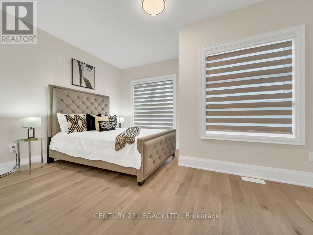 23 Duxbury Road N, Brampton, Ontario  L6R 4E3 - Photo 21 - W12427519