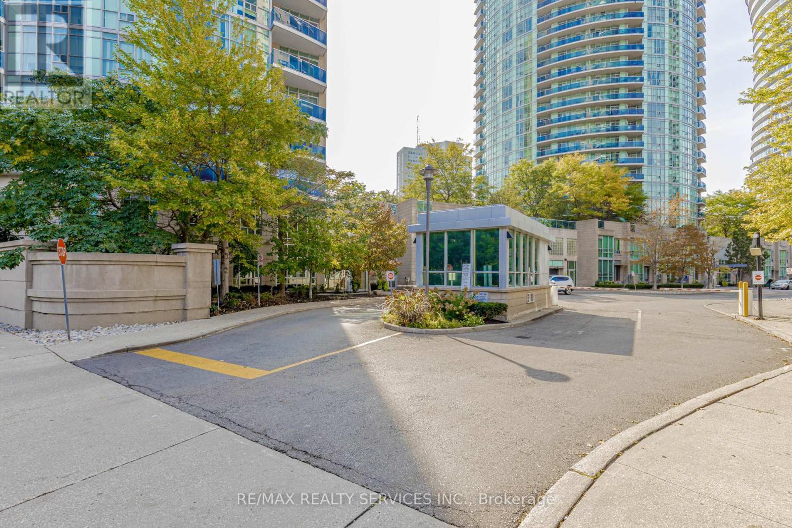 1203 - 90 Absolute Avenue, Mississauga, Ontario  L4Z 0A1 - Photo 4 - W12427525