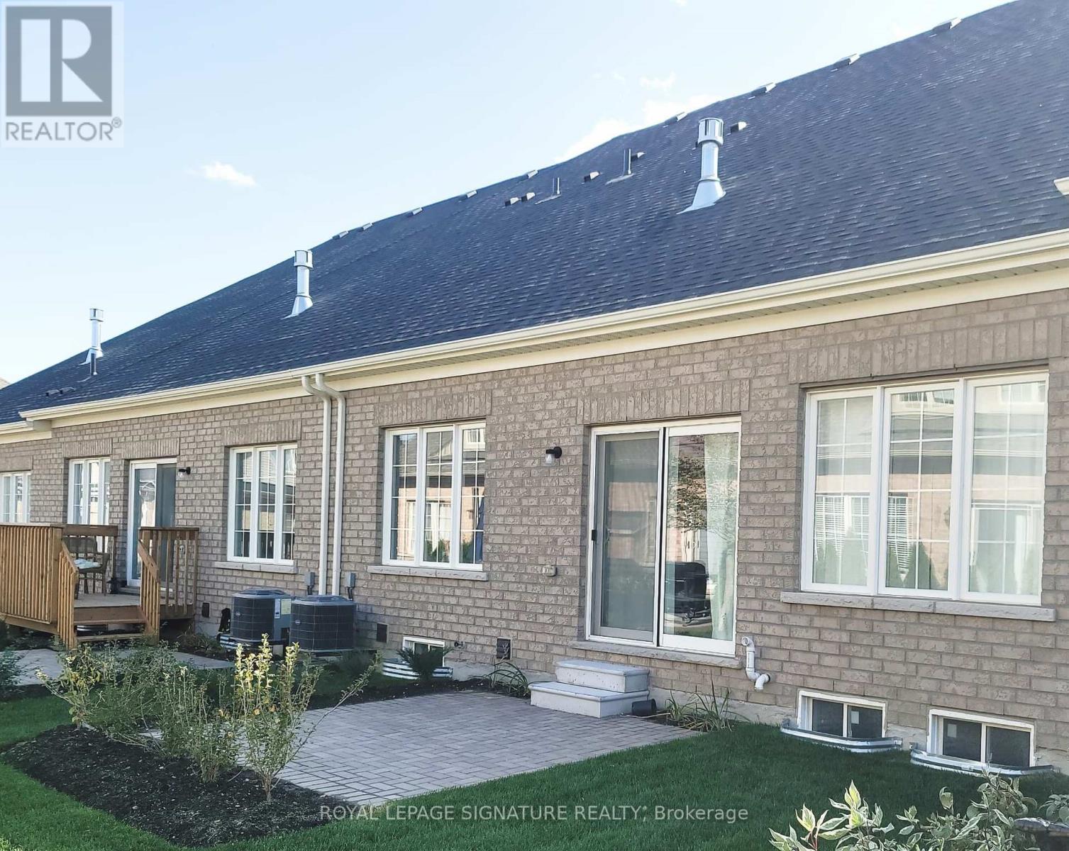 41 Overlea Drive, Brampton, Ontario  L6R 4B8 - Photo 19 - W12427538