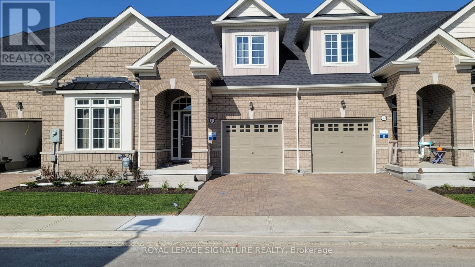 41 Overlea Drive, Brampton, Ontario  L6R 4B8 - Photo 23 - W12427538