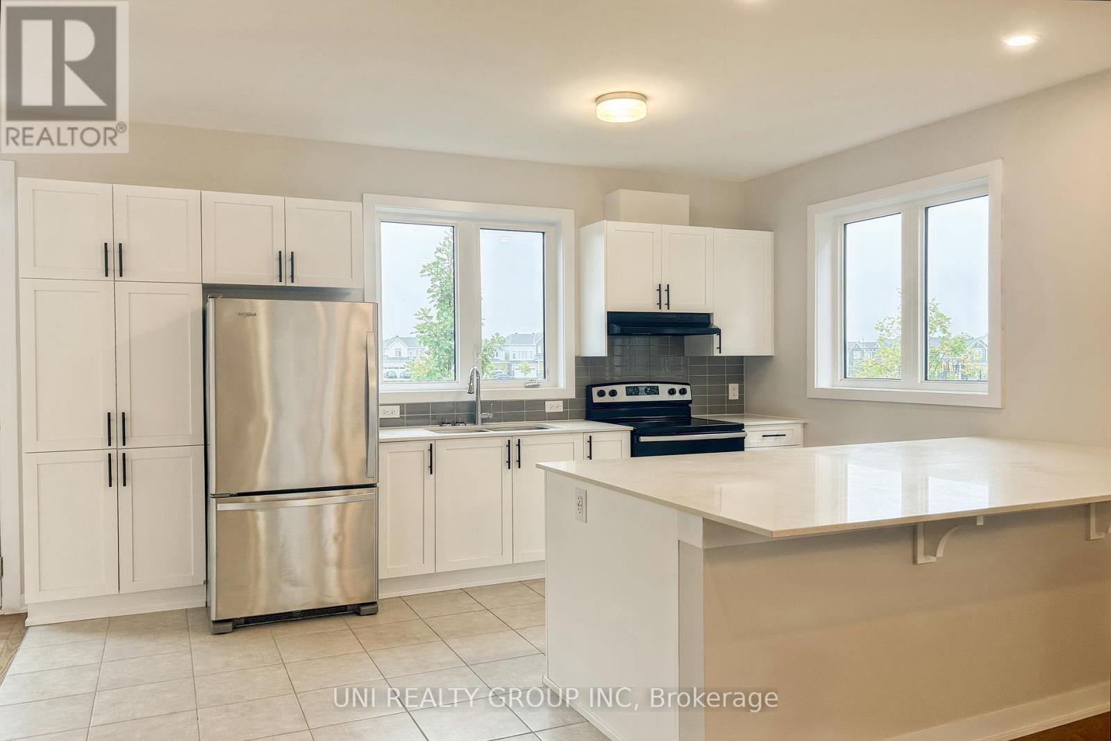 324 Canadensis Lane, Ottawa, Ontario  K2J 6X8 - Photo 10 - X12427551