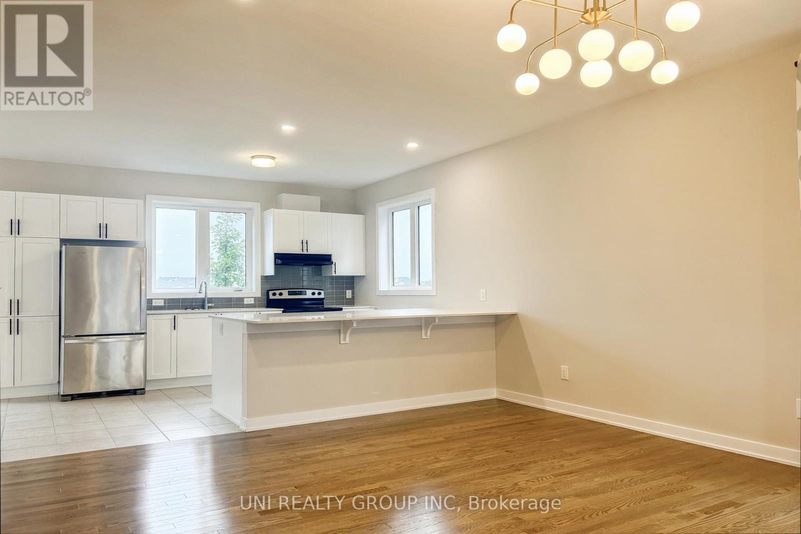 324 Canadensis Lane, Ottawa, Ontario  K2J 6X8 - Photo 5 - X12427551