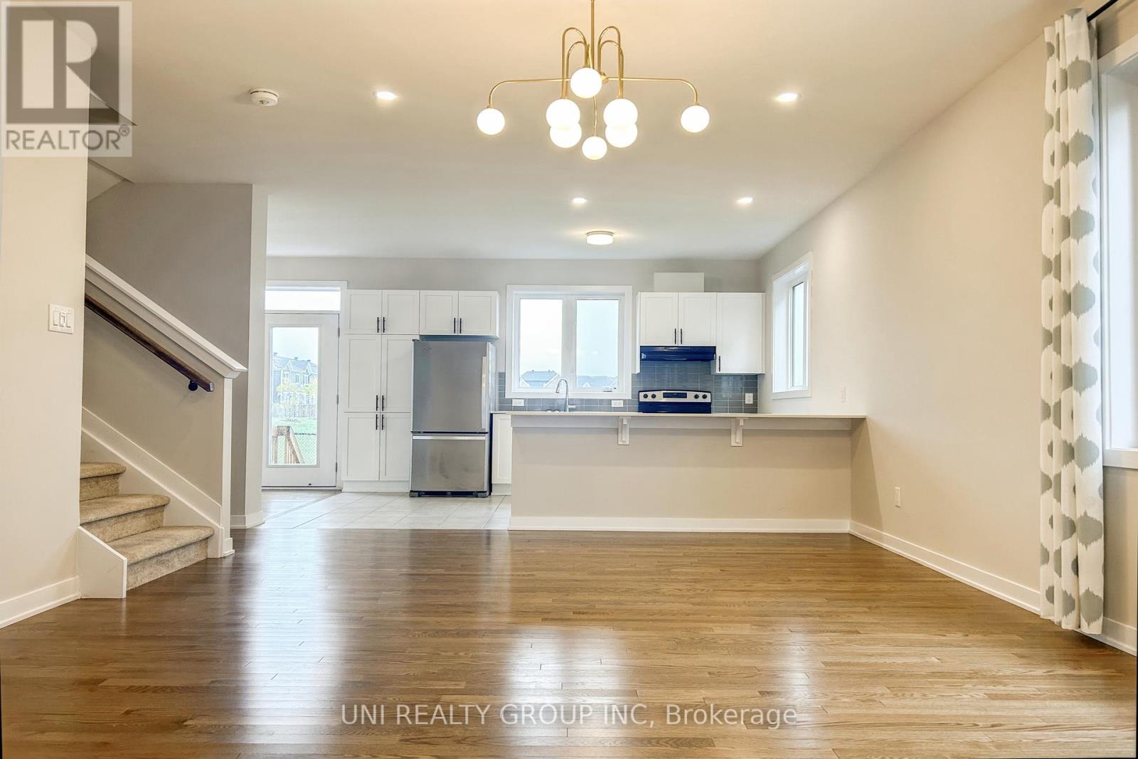324 Canadensis Lane, Ottawa, Ontario  K2J 6X8 - Photo 3 - X12427551
