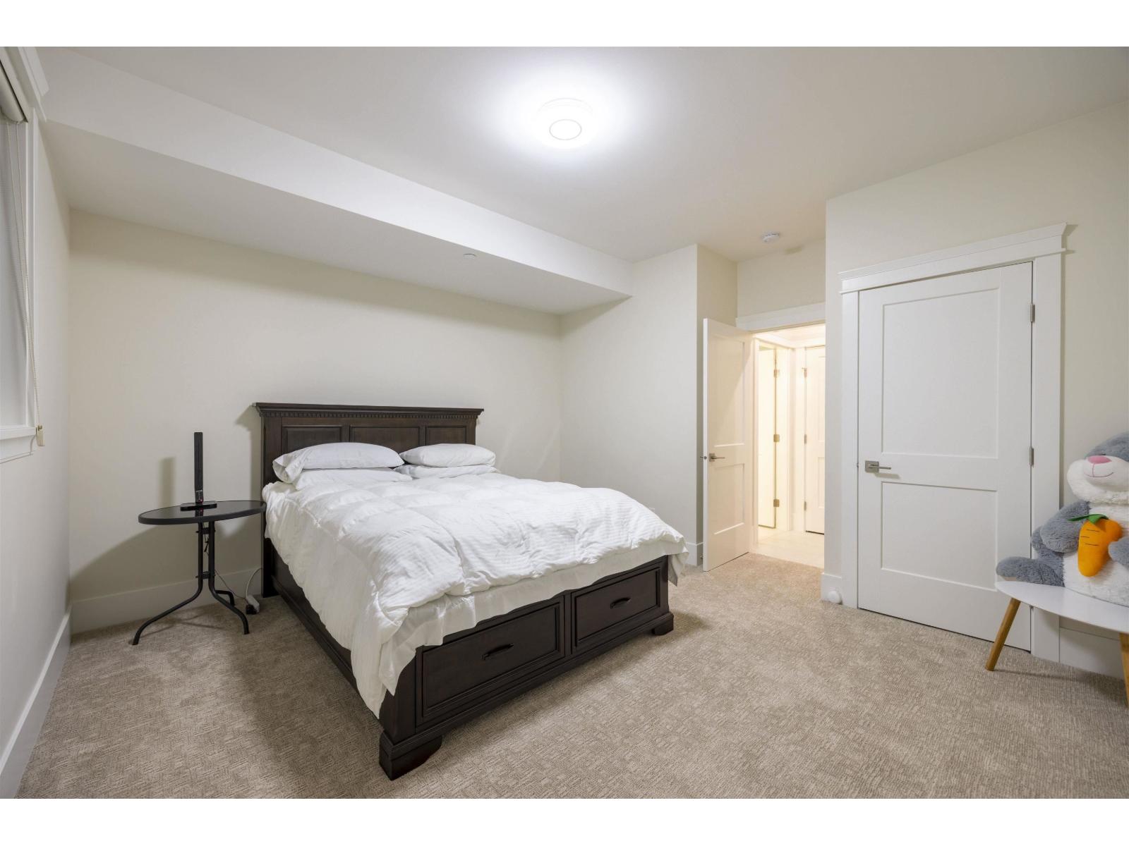 1245 Kent Street, White Rock, British Columbia  V4B 4T6 - Photo 27 - R3051988