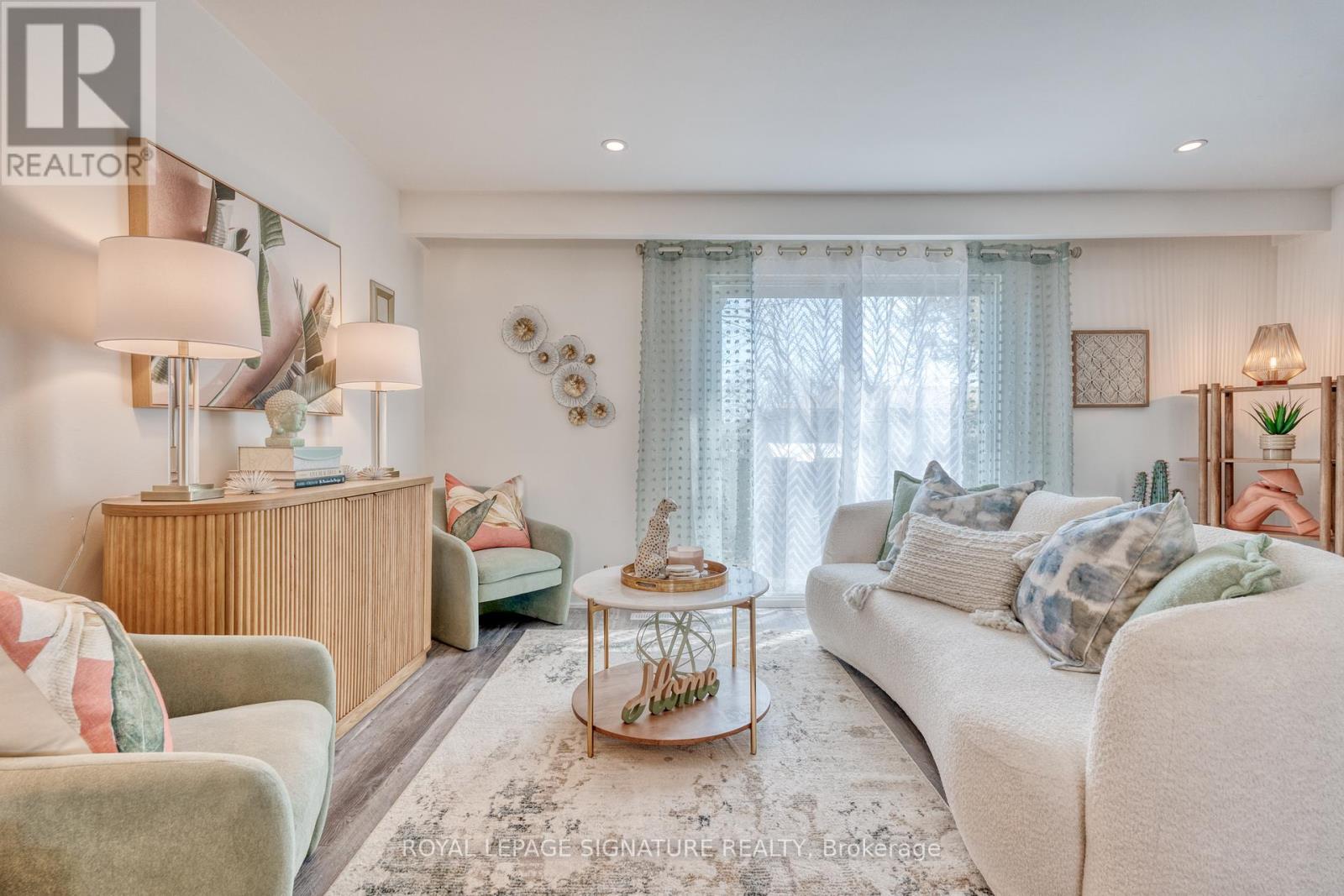 Unit 26 - 20 Anna Capri Drive, Hamilton, Ontario  L8W 1M6 - Photo 10 - X12427516