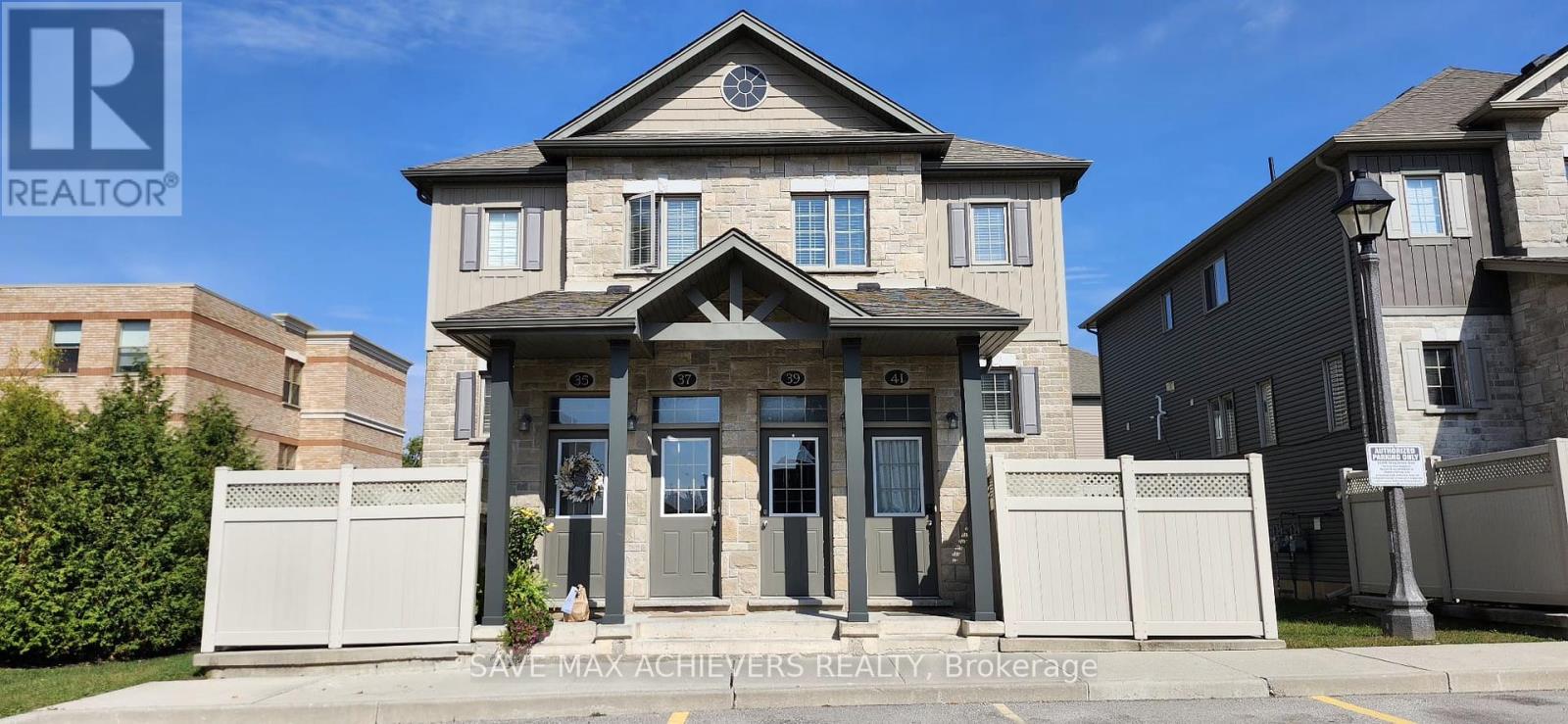 39 - 3200 Singleton Avenue, London South (South W), Ontario  N6L 0C7 - Photo 1 - X12427527