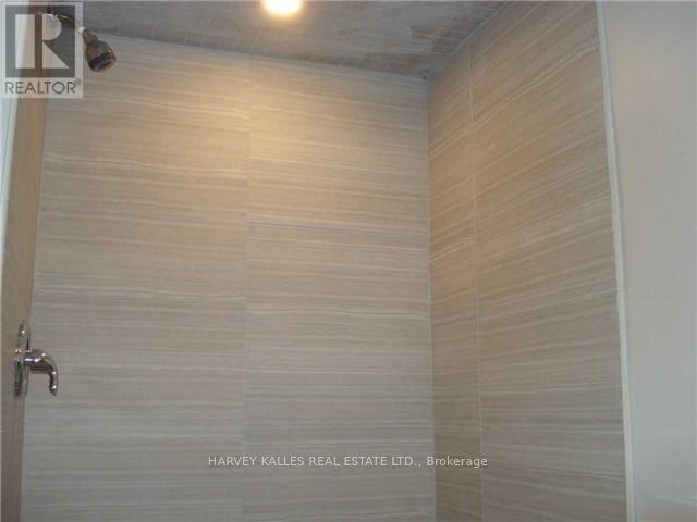 Lower - 8 Salmond Court, Hamilton, Ontario  L8T 2J7 - Photo 6 - X12427533