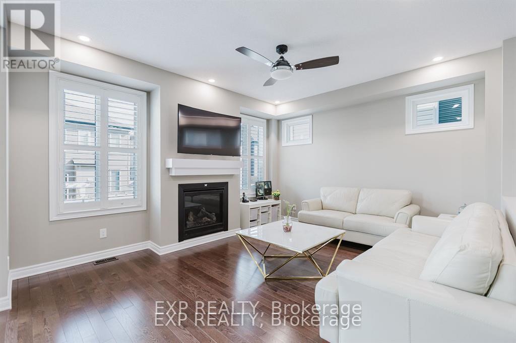 39 Clonfadda Terrace, Ottawa, Ontario  K2J 6E9 - Photo 10 - X12427573
