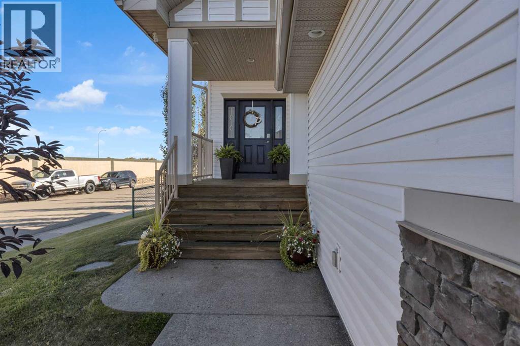 139 Cove Close, Chestermere, Alberta  T1X 1V4 - Photo 33 - A2258909