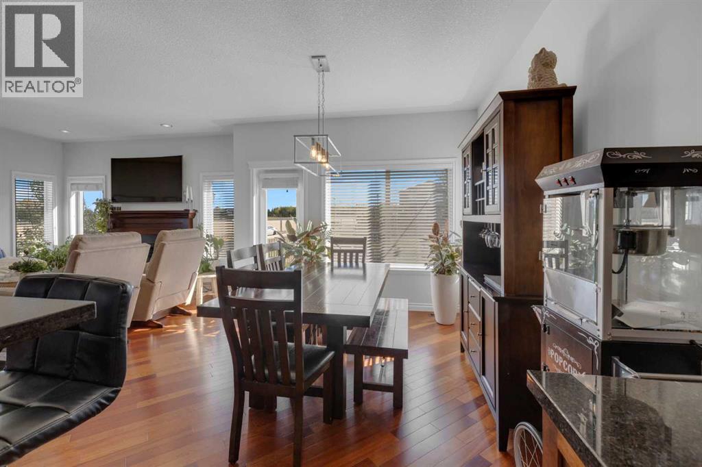 139 Cove Close, Chestermere, Alberta  T1X 1V4 - Photo 9 - A2258909