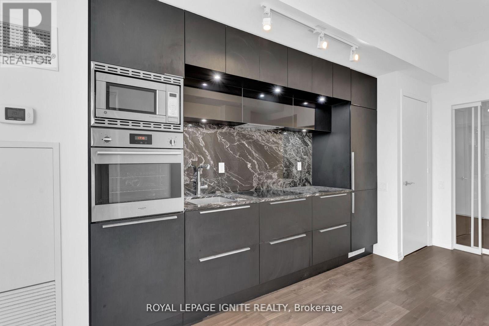 1314 - 88 Blue Jays Way, Toronto, Ontario  M5V 0L7 - Photo 29 - C12427578