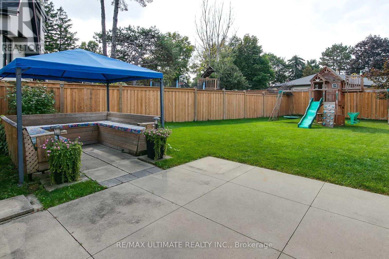 134 Verobeach Boulevard, Toronto, Ontario  M9M 1R1 - Photo 43 - W12425968