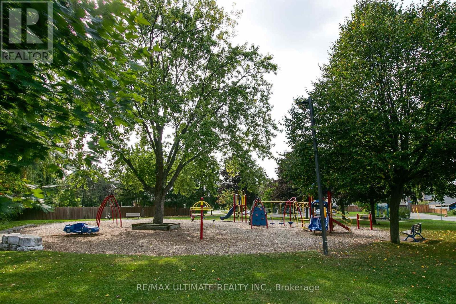 134 Verobeach Boulevard, Toronto, Ontario  M9M 1R1 - Photo 45 - W12425968